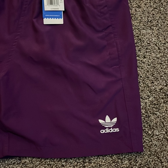 Adidas originals swim trunks - Picture 2 of 3